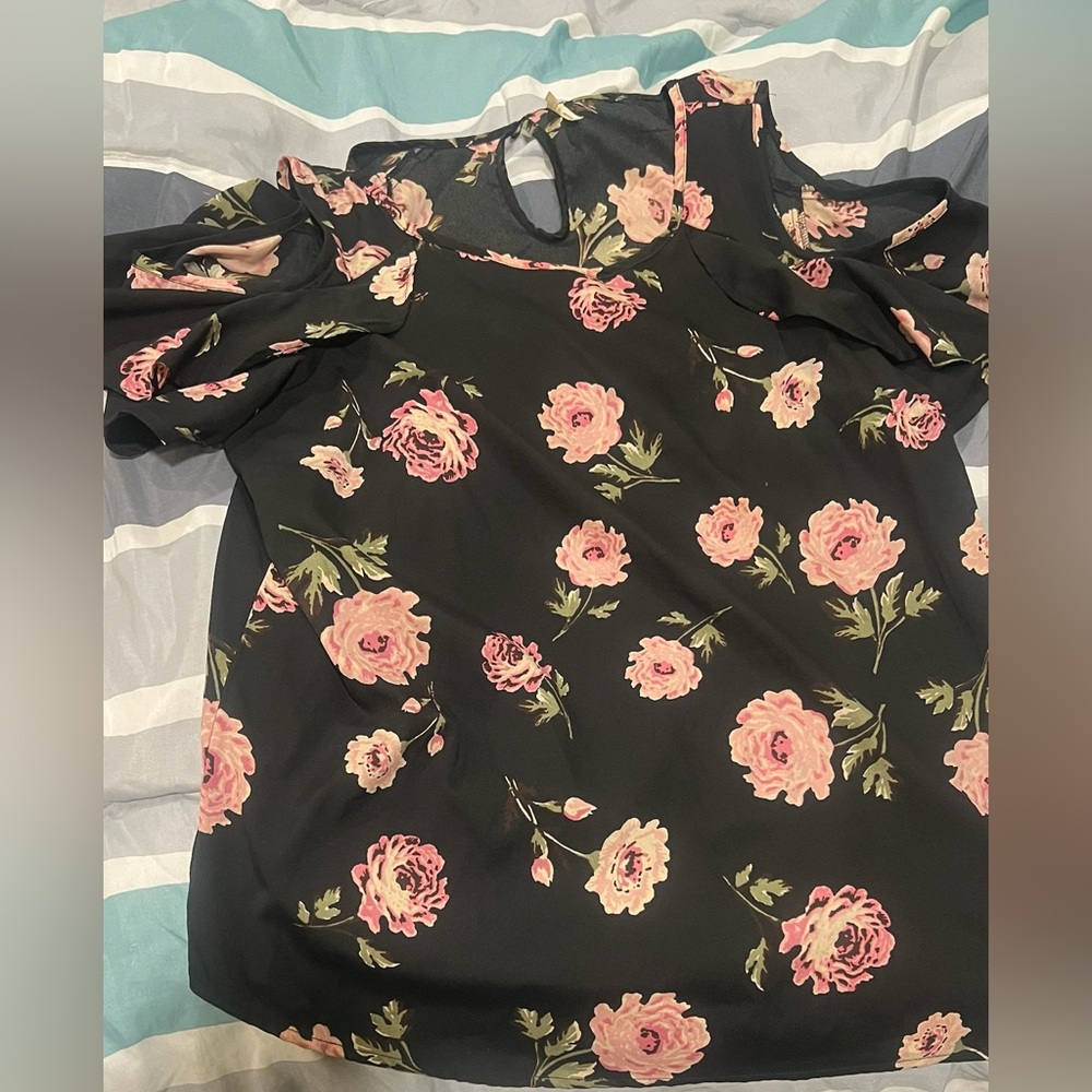 BIG SALE(5 for $20)- Live 4 Truth Black cold-shoulder Blouse.